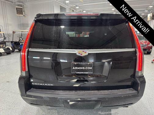 2016 Cadillac Escalade Luxury