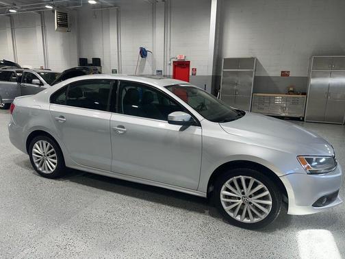 2014 Volkswagen Jetta Auto SEL