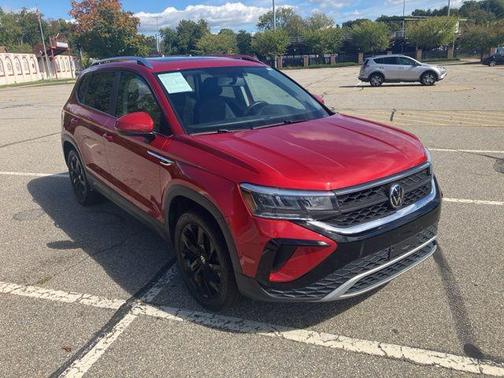 2022 Volkswagen Taos 1.5T SE