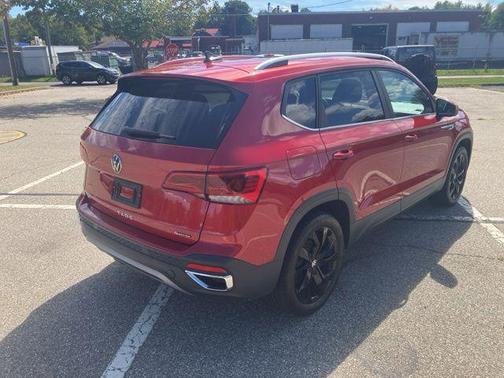 2022 Volkswagen Taos 1.5T SE