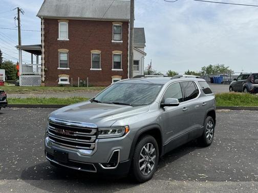2023 GMC Acadia AWD SLT