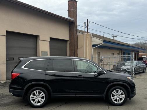 2017 Honda Pilot LX
