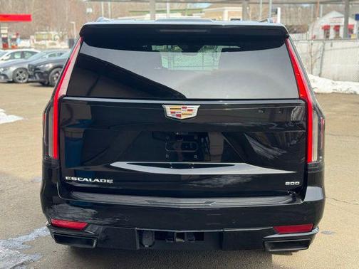 2022 Cadillac Escalade ESV Sport