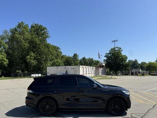 2023 Lincoln Aviator Reserve AWD