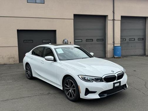 2022 BMW 330 xDrive