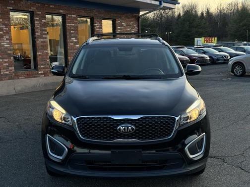 2018 Kia Sorento LX