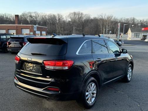 2018 Kia Sorento LX