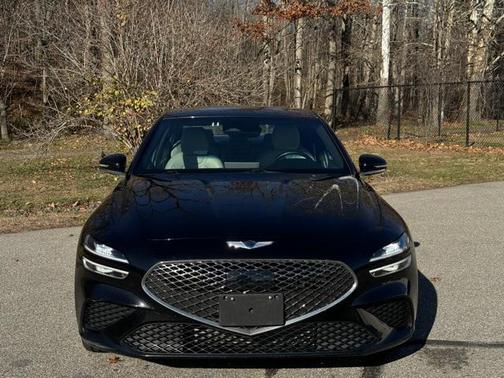 2023 Genesis G70 2.0T AWD