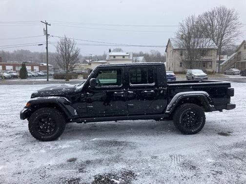 2022 Jeep Gladiator Willys 4x4