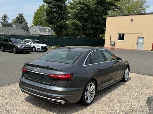 2023 Audi A4 45 S line Premium Plus