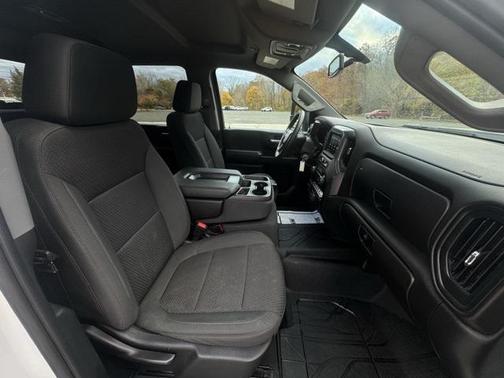 2023 Chevrolet Silverado 2500 Custom