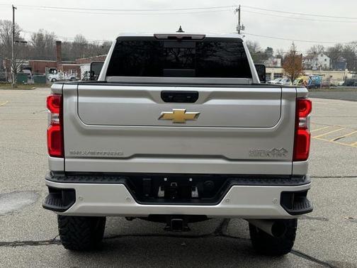 2023 Chevrolet Silverado 2500 High Country