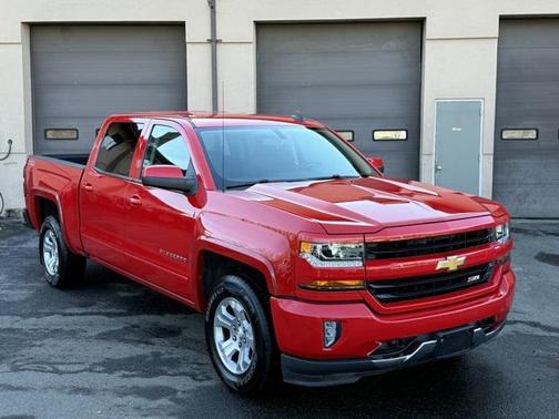 2017 Chevrolet Silverado 1500 2LT