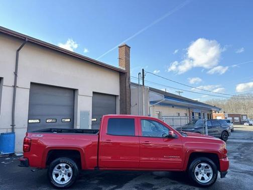 2017 Chevrolet Silverado 1500 2LT