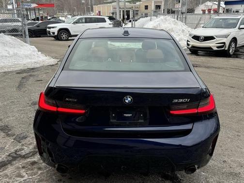 2023 BMW 330 xDrive