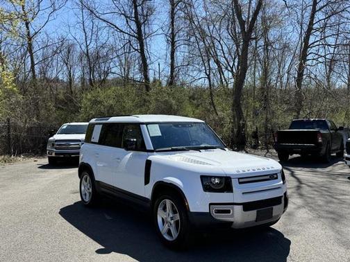 2020 Land Rover Defender 110 SE