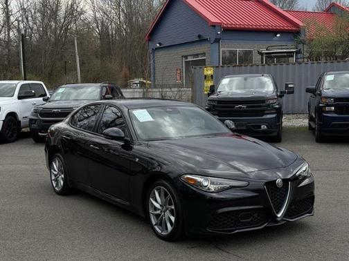 2022 Alfa Romeo Giulia Ti