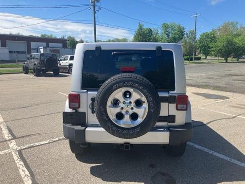 2012 Jeep Wrangler Unlimited Sahara