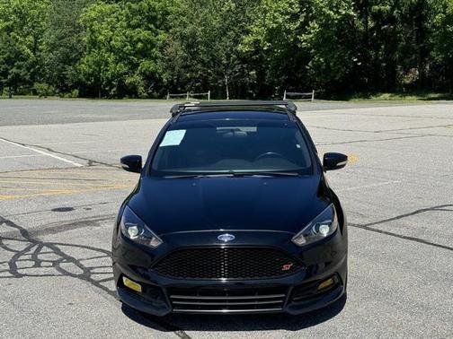 2017 Ford Focus ST ST