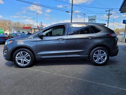 Photo 4 of 13 of 2018 Ford Edge Titanium