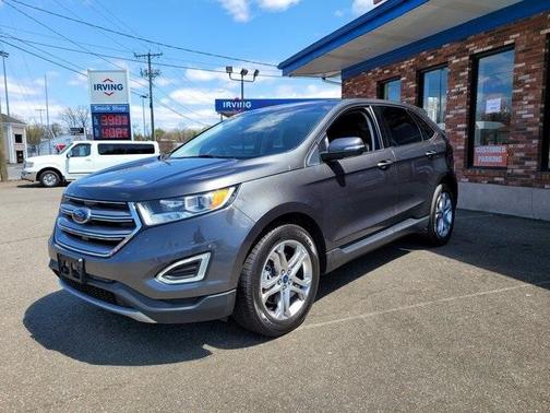 Photo 3 of 13 of 2018 Ford Edge Titanium