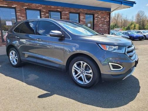 Photo 1 of 13 of 2018 Ford Edge Titanium