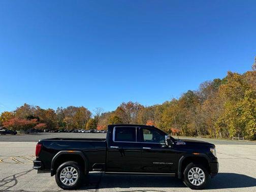 2021 GMC Sierra 2500 Denali