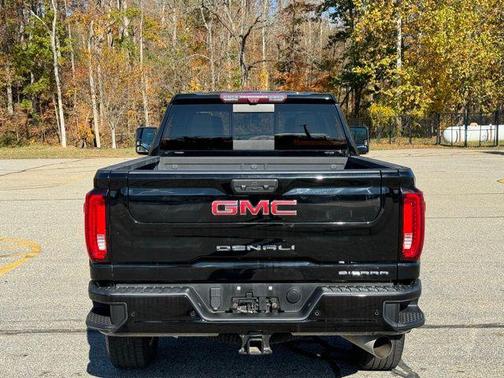 2021 GMC Sierra 2500 Denali