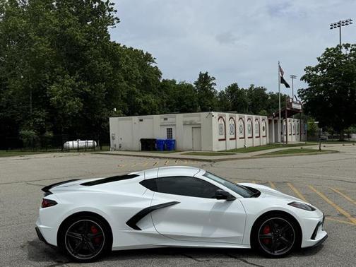 2024 Chevrolet Corvette Stingray w/2LT