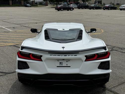 2024 Chevrolet Corvette Stingray w/2LT