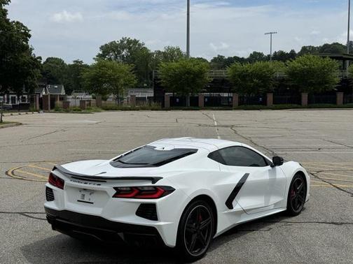 2024 Chevrolet Corvette Stingray w/2LT