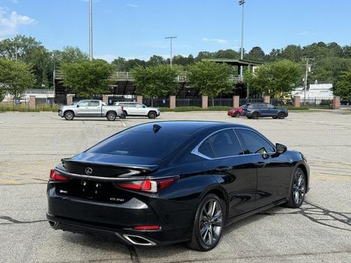 2019 Lexus ES 350 F Sport