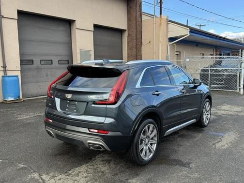 2019 Cadillac XT4 Premium Luxury