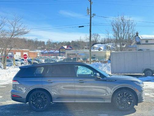 2025 Lincoln Aviator Reserve AWD