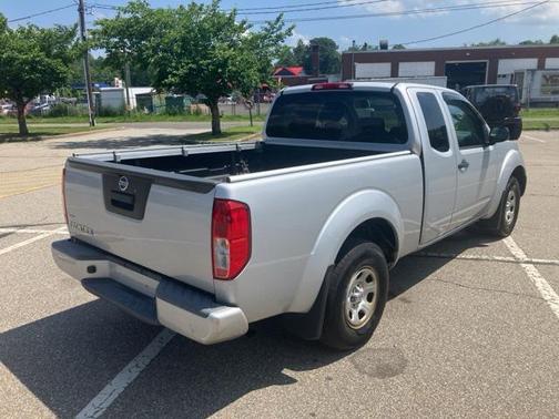 2017 Nissan Frontier S