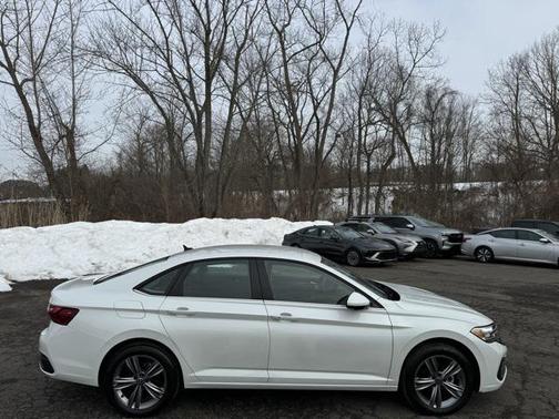 2023 Volkswagen Jetta 1.5T SE