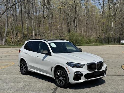 2020 BMW X5 M50i