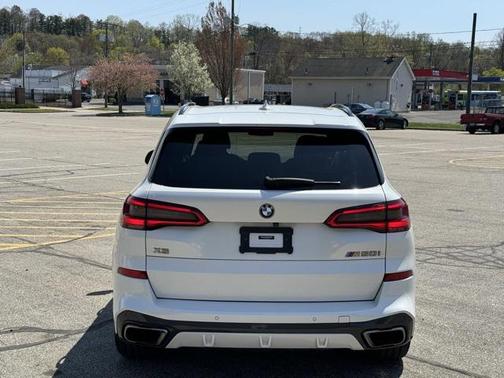 2020 BMW X5 M50i