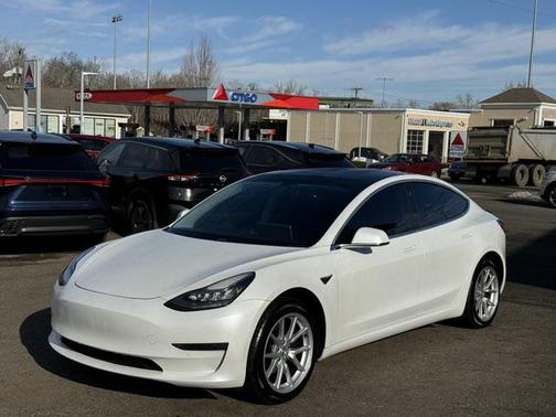 2020 Tesla Model 3 Standard Range Plus