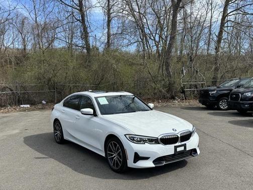 2022 BMW 330 xDrive
