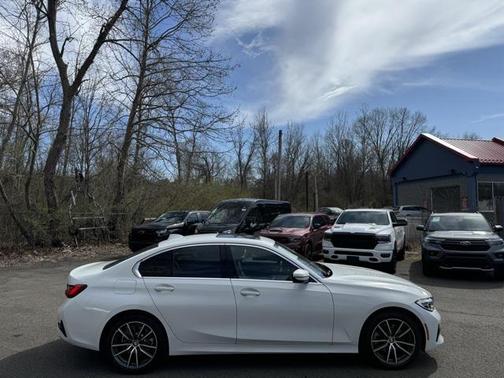 2022 BMW 330 xDrive
