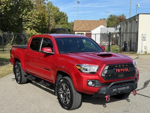 2021 Toyota Tacoma TRD Sport