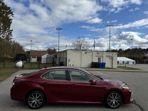 2022 Toyota Camry XLE