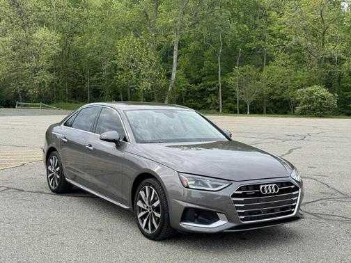 2022 Audi A4 40 Premium