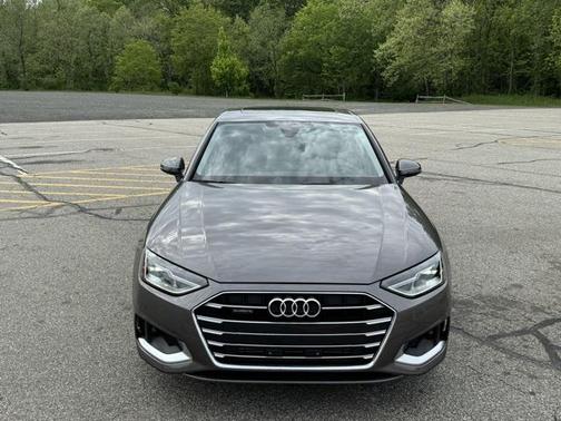 2022 Audi A4 40 Premium