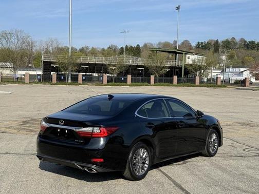 2018 Lexus ES 350 Base