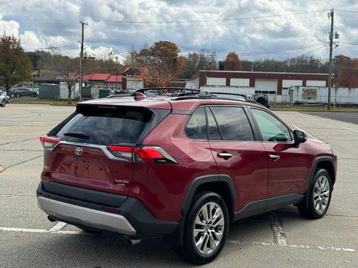 2020 Toyota RAV4 Limited