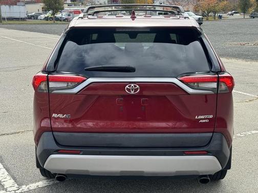 2020 Toyota RAV4 Limited
