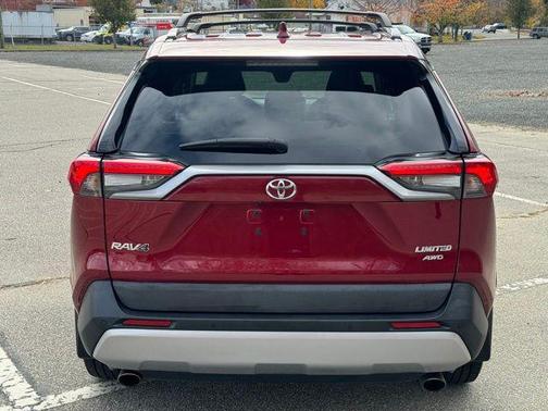 2020 Toyota RAV4 Limited