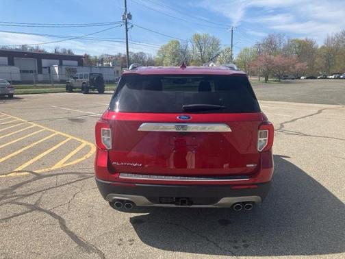 2020 Ford Explorer Platinum